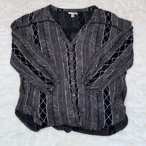 Amuse Society Black and White Geometric Women's Blouse Size medium